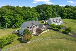 38689 Cassia Ln, Lovettsville, VA 20180 - Photo 81