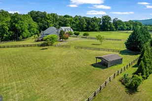38689 Cassia Ln, Lovettsville, VA 20180 - Photo 107