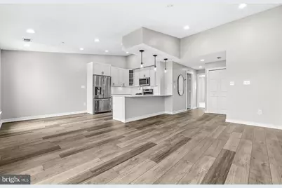 44154 Natalie Terrace #302, Ashburn, VA 20147 - Photo 5