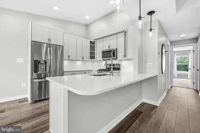 44154 Natalie Terrace #302, Ashburn, VA 20147 - Photo 9
