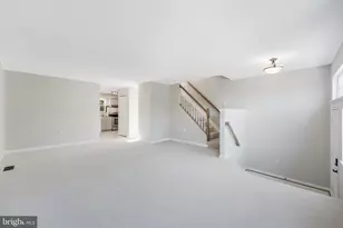 217 Frazer Dr, Purcellville, VA 20132 - Photo 3