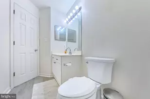 21095 Mossy Glen Terrace, Ashburn, VA 20147 - Photo 35