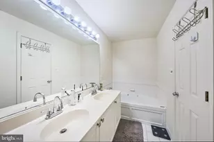 21095 Mossy Glen Terrace, Ashburn, VA 20147 - Photo 29