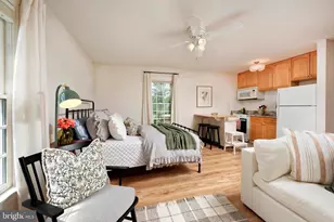 20084 Woodtrail Rd, Round Hill, VA 20141 - Photo 9
