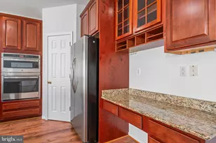 300 N Old Dominion Ln, Purcellville, VA 20132 - Photo 23