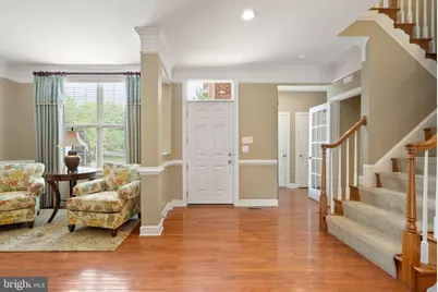 18402 Lanier Island Square, Leesburg, VA 20176 - Photo 9
