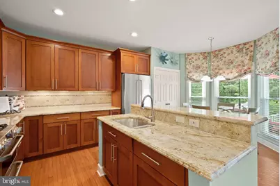18402 Lanier Island Square, Leesburg, VA 20176 - Photo 13