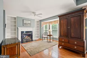 18402 Lanier Island Square, Leesburg, VA 20176 - Photo 29