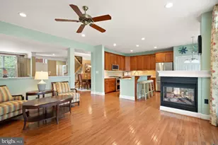 18402 Lanier Island Square, Leesburg, VA 20176 - Photo 19