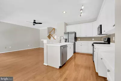 47698 Loweland Terrace, Sterling, VA 20165 - Photo 15