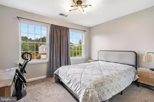 20915 Chippoaks Forest Cir, Sterling, VA 20165 - Photo 25