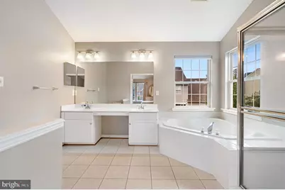20915 Chippoaks Forest Circle, Sterling, VA 20165 - Photo 23