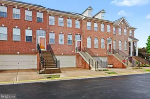 21122 Angela Square, Sterling, VA 20166 - Photo 3