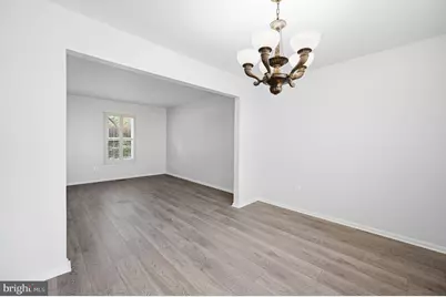 10609 Oxford Court, Great Falls, VA 22066 - Photo 3