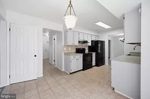 10609 Oxford Ct, Great Falls, VA 22066 - Photo 25