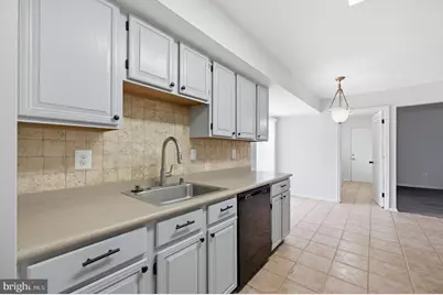 10609 Oxford Court, Great Falls, VA 22066 - Photo 35