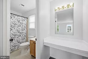 10609 Oxford Ct, Great Falls, VA 22066 - Photo 11