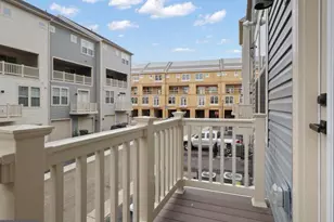 24230 Ullapool Ter, Sterling, VA 20166 - Photo 3
