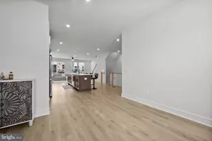 23055 Blue Eagle Ter, Brambleton, VA 20148 - Photo 21