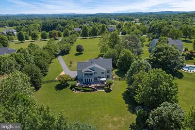 16555 Chestnut Overlook Drive, Purcellville, VA 20132 - Photo 3
