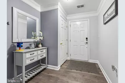 229 Hawks View Square SE, Leesburg, VA 20175 - Photo 3