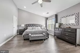 229 Hawks View Square SE, Leesburg, VA 20175 - Photo 23