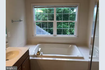 20090 Valhalla Square, Ashburn, VA 20147 - Photo 37