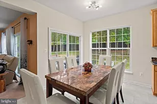 18240 Oak Lake Ct, Leesburg, VA 20176 - Photo 23