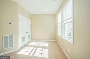 24680 Byrne Meadow Square, Aldie, VA 20105 - Photo 13