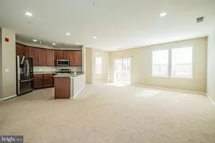 24680 Byrne Meadow Square, Aldie, VA 20105 - Photo 5