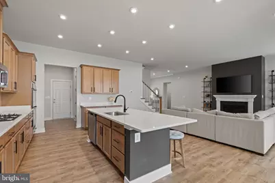 819 Banker Drive SW, Leesburg, VA 20175 - Photo 19