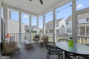 819 Banker Dr SW, Leesburg, VA 20175 - Photo 9