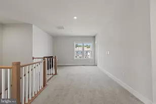 819 Banker Dr SW, Leesburg, VA 20175 - Photo 29