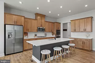 819 Banker Dr SW, Leesburg, VA 20175 - Photo 13