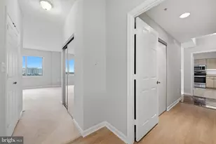 19375 Cypress Ridge Terrace, Leesburg, VA 20176 - Photo 23