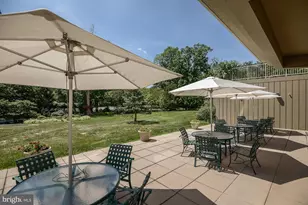 19375 Cypress Ridge Terrace, Leesburg, VA 20176 - Photo 41