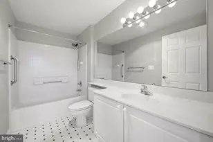 19375 Cypress Ridge Terrace, Leesburg, VA 20176 - Photo 35