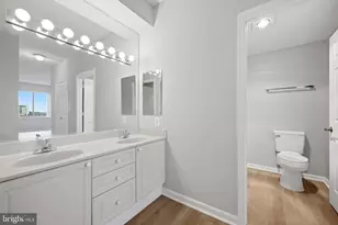19375 Cypress Ridge Terrace, Leesburg, VA 20176 - Photo 29