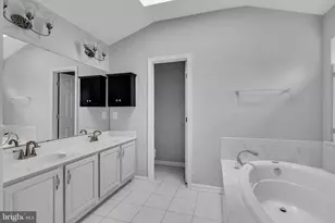 43553 Dempsey Ln, Chantilly, VA 20152 - Photo 37