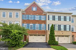 25128 Deerhurst Terrace, Chantilly, VA 20152 - Photo 1