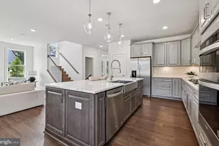 42735 Cannon Chapel Dr, Leesburg, VA 20176 - Photo 7