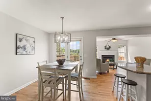 203 Shirley Square SE, Leesburg, VA 20175 - Photo 13