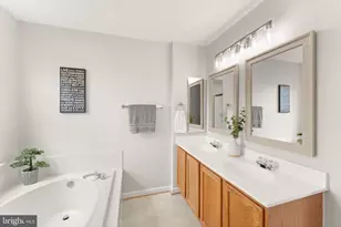 203 Shirley Square SE, Leesburg, VA 20175 - Photo 39