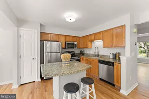 203 Shirley Square SE, Leesburg, VA 20175 - Photo 17