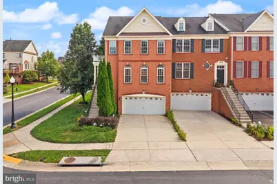 42919 Overly, Chantilly, VA 20152 - Photo 3