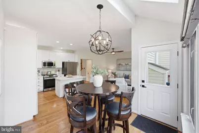21549 Trowbridge Square, Ashburn, VA 20147 - Photo 13