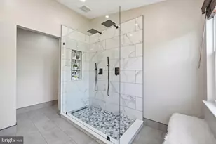 21549 Trowbridge Square, Ashburn, VA 20147 - Photo 27