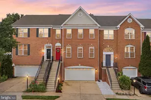 21549 Trowbridge Square, Ashburn, VA 20147 - Photo 1