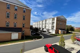 23479 Belvoir Woods Terrace, Ashburn, VA 20148 - Photo 25