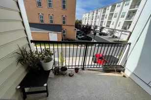 23479 Belvoir Woods Terrace, Ashburn, VA 20148 - Photo 19